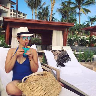 Katie Lowes feet photo 9