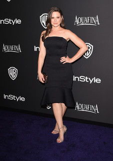 Katie Lowes feet photo 2