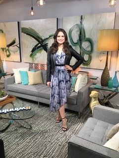 Katie Lowes feet photo 17