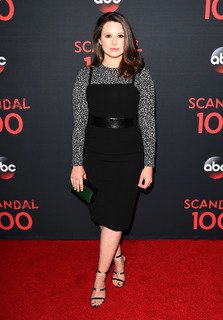 Katie Lowes feet photo 9