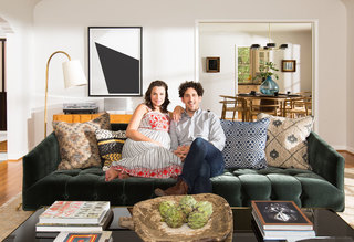 Katie Lowes feet photo 14