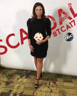 Katie Lowes feet photo 8