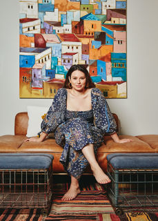 Katie Lowes feet photo 18