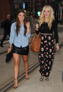 Katie McGlynn feet photo 4