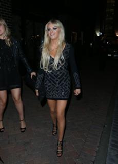 Katie McGlynn feet photo 18