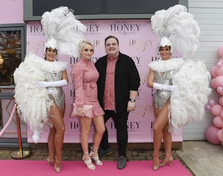 Katie McGlynn feet photo 17
