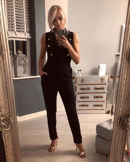 Katie McGlynn feet photo 16