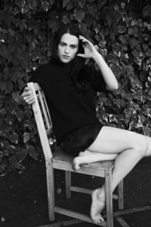 Katie McGrath feet photo thumbnail