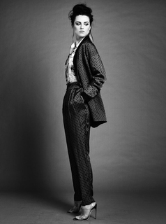 Katie McGrath feet photo thumbnail
