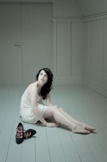 Katie McGrath feet photo thumbnail