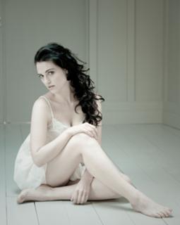 Katie McGrath feet photo thumbnail