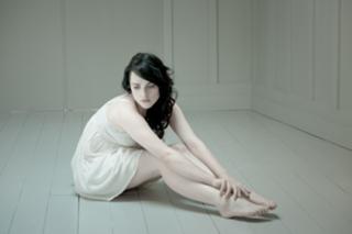 Katie McGrath feet photo thumbnail