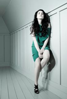 Katie McGrath feet photo thumbnail