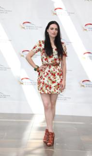 Katie McGrath feet photo thumbnail