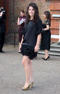 Katie Melua feet photo thumbnail