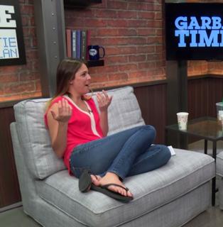 Katie Nolan feet photo thumbnail