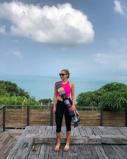 Katie Pavlich feet photo thumbnail