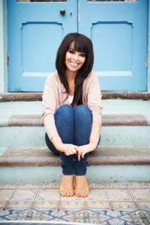 Katie Piper feet photo 8