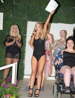 Katie Piper feet photo 13