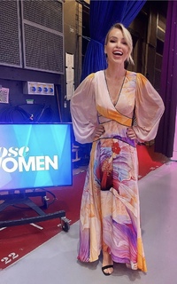 Katie Piper feet photo 1