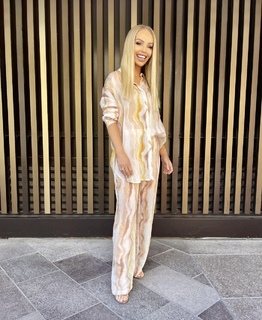 Katie Piper feet photo 1