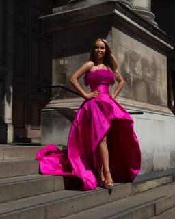 Katie Piper feet photo 17