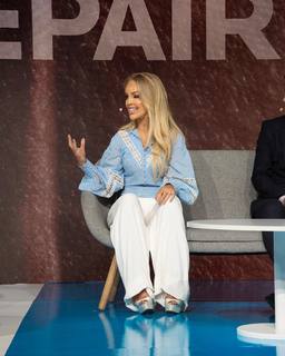 Katie Piper feet photo 12