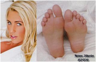 Katie Price feet photo thumbnail
