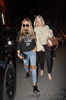 Katie Price feet photo thumbnail