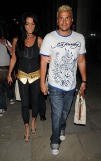 Katie Price feet photo thumbnail