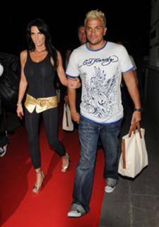 Katie Price feet photo thumbnail