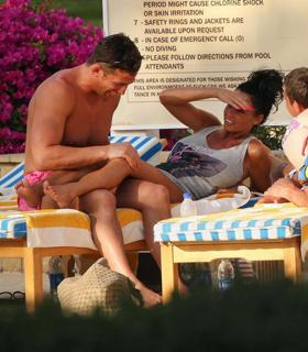 Katie Price feet photo thumbnail