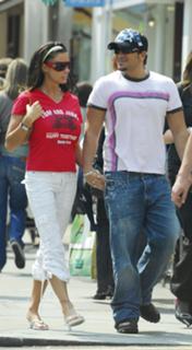 Katie Price feet photo thumbnail