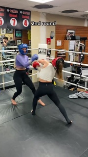 Katie Sigmond feet photo thumbnail