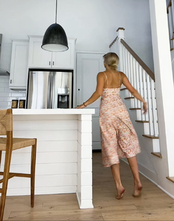 Katie Sigmond feet photo thumbnail