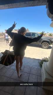 Katie Sigmond feet photo thumbnail