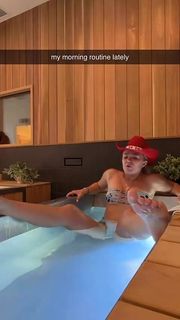 Katie Sigmond feet photo 5