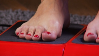 Katie Steiner feet photo 4