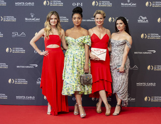 Katie Stevens feet photo thumbnail