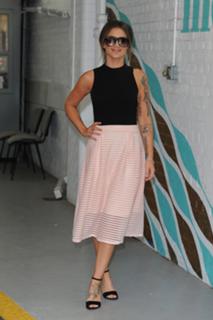 Katie Waissel feet photo 11