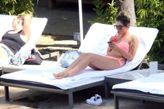 Katie Waissel feet photo 20