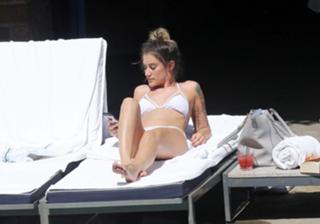 Katie Waissel feet photo 8