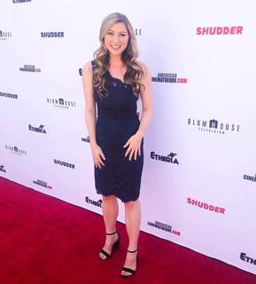 Katie Wilson feet photo 5