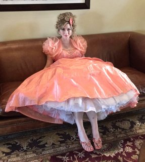 Katie Wilson feet photo 19