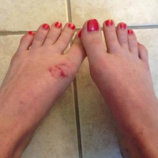 Katie Wilson feet photo 2