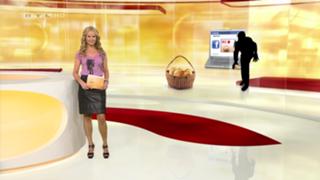 Katja Burkard feet photo thumbnail