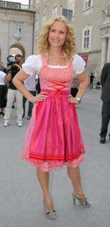 Katja Burkard feet photo thumbnail