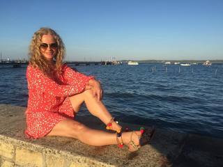 Katja Burkard feet photo thumbnail