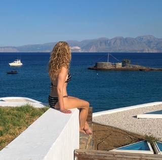 Katja Burkard feet photo thumbnail