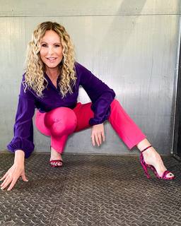 Katja Burkard feet photo thumbnail